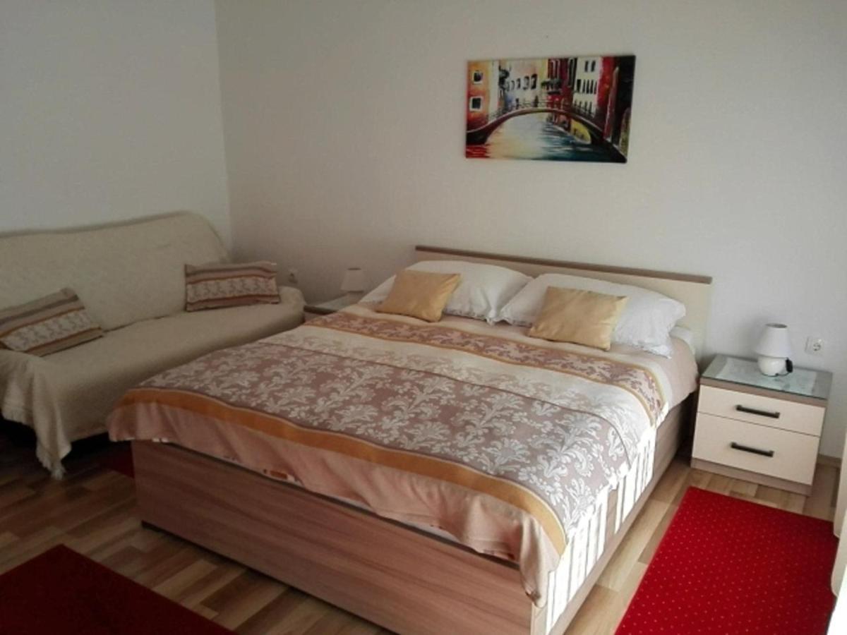 Apartmani Ivanka Stojcic Криквеница Екстериор снимка